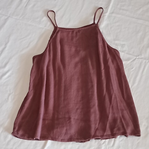 Charlotte Russe Small Spaghetti Strap Blouse. Dark Rose. - Picture 7 of 13
